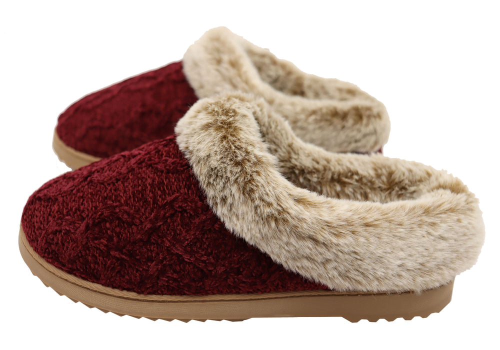 Dearfoams Womens Comfortable Hannah Chenille Knit Clog Slippers